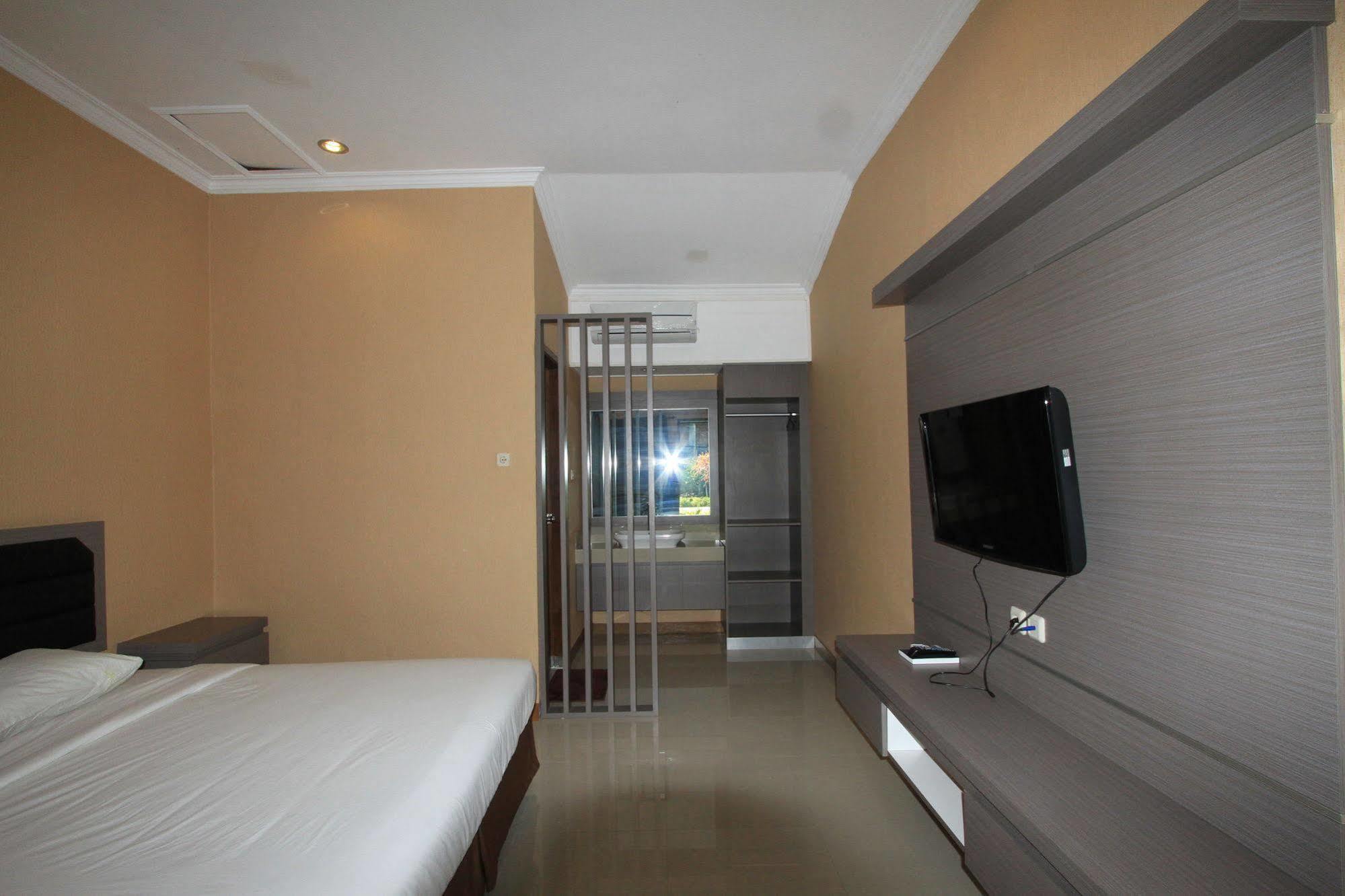 Hotel Bumi Aditya Senggigi Ngoại thất bức ảnh