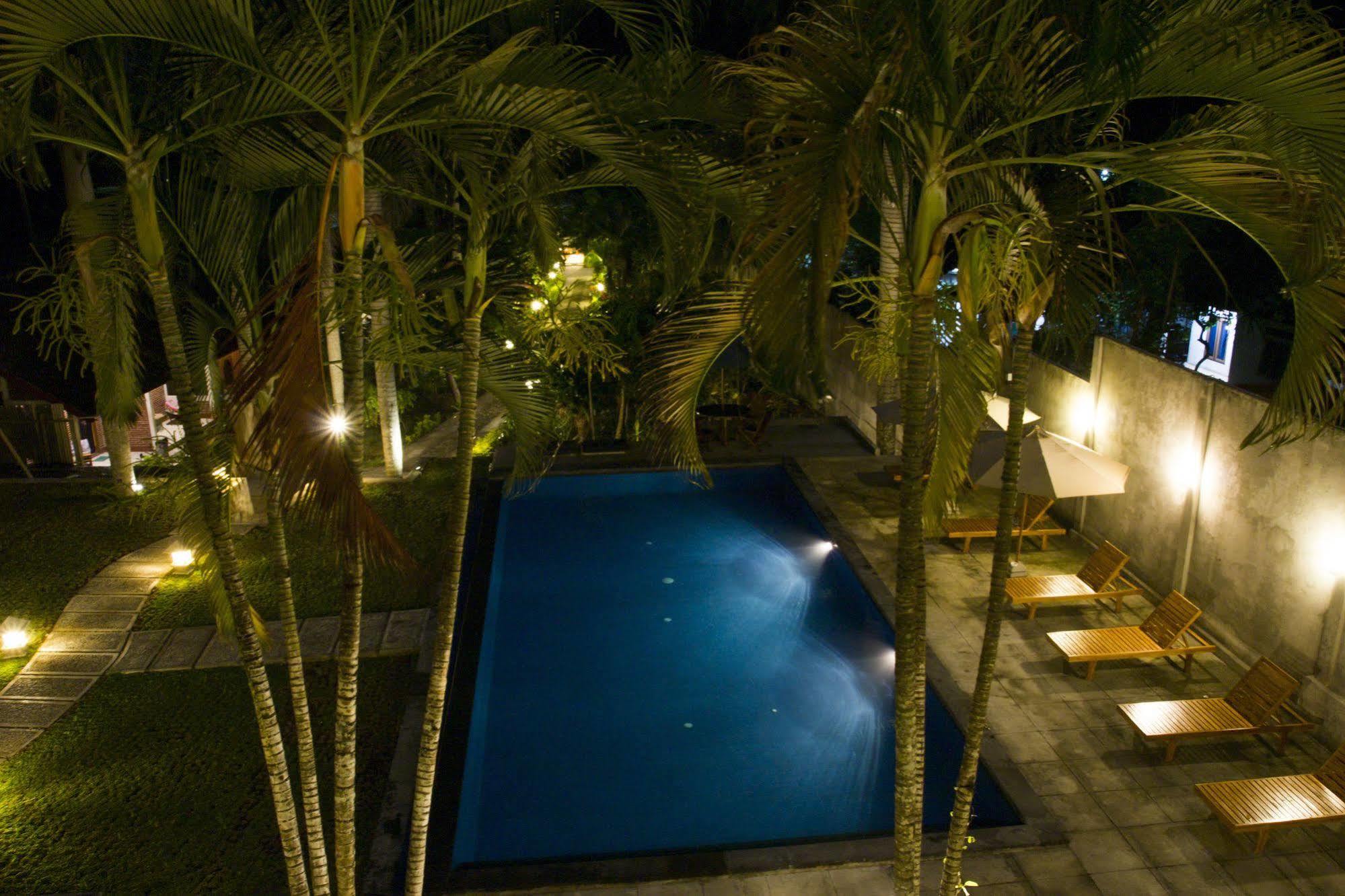 Hotel Bumi Aditya Senggigi Ngoại thất bức ảnh